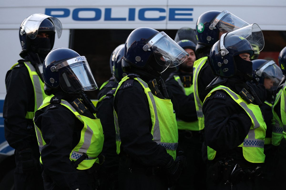 POLICÍA LONDRES