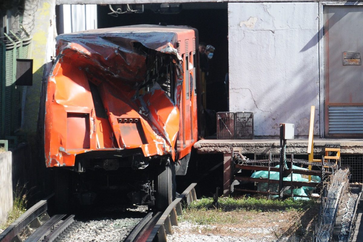 línea 3 Tren Chocado