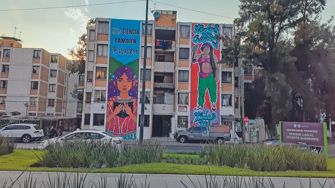 Clara Brugada inauguró el corredor cultural “Siemprevivas”.