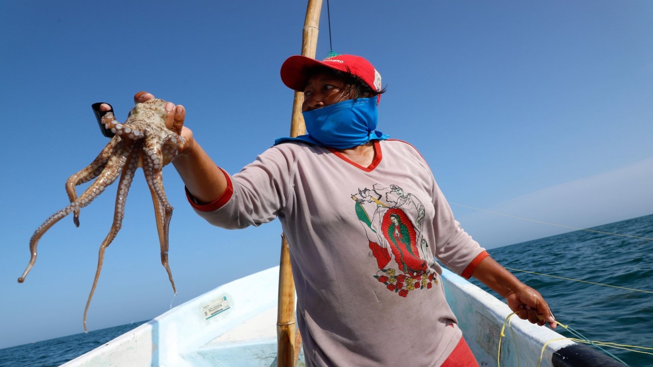 mujeres y pesca