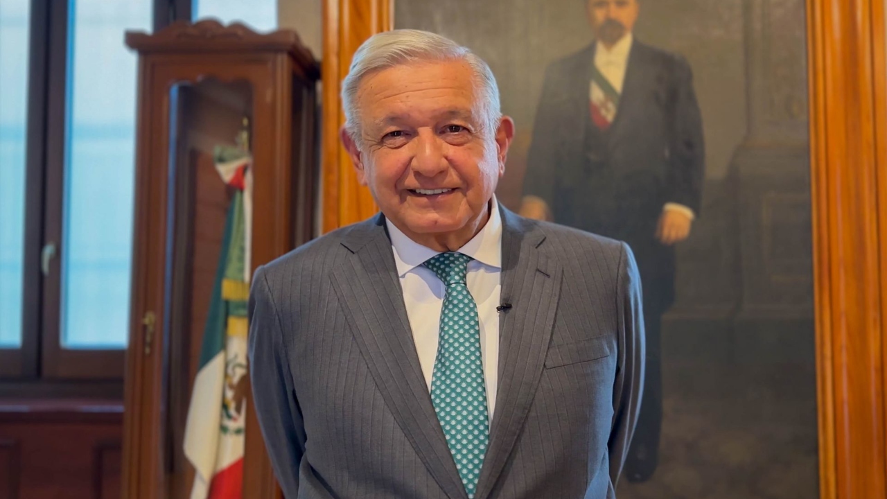 AMLO lleva a cabo desde Palacio Nacional la conmemoración del Día del Trabajo