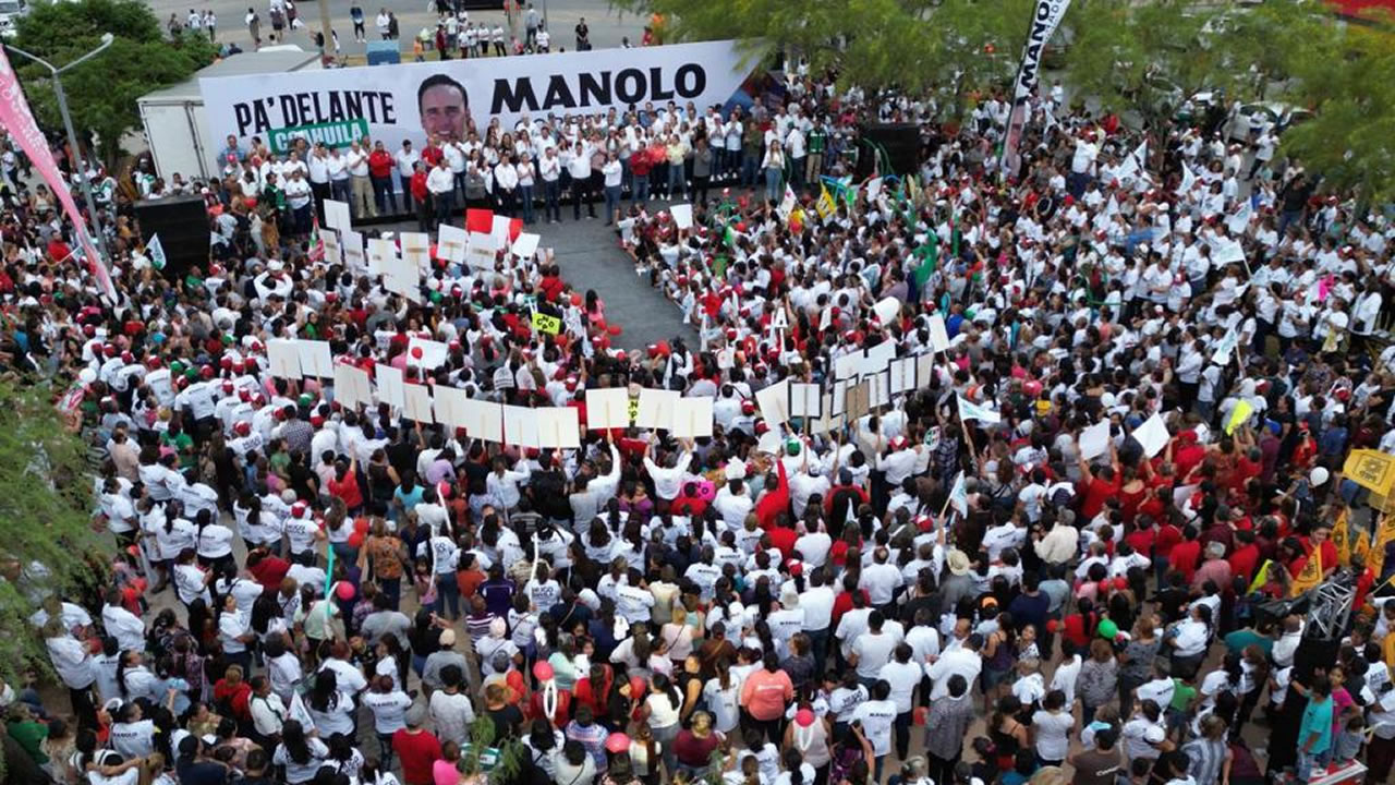 Manolo Jimenez presenta iniciativa en la zona laugera