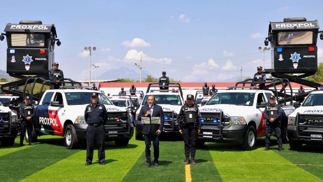 policía Escobedo