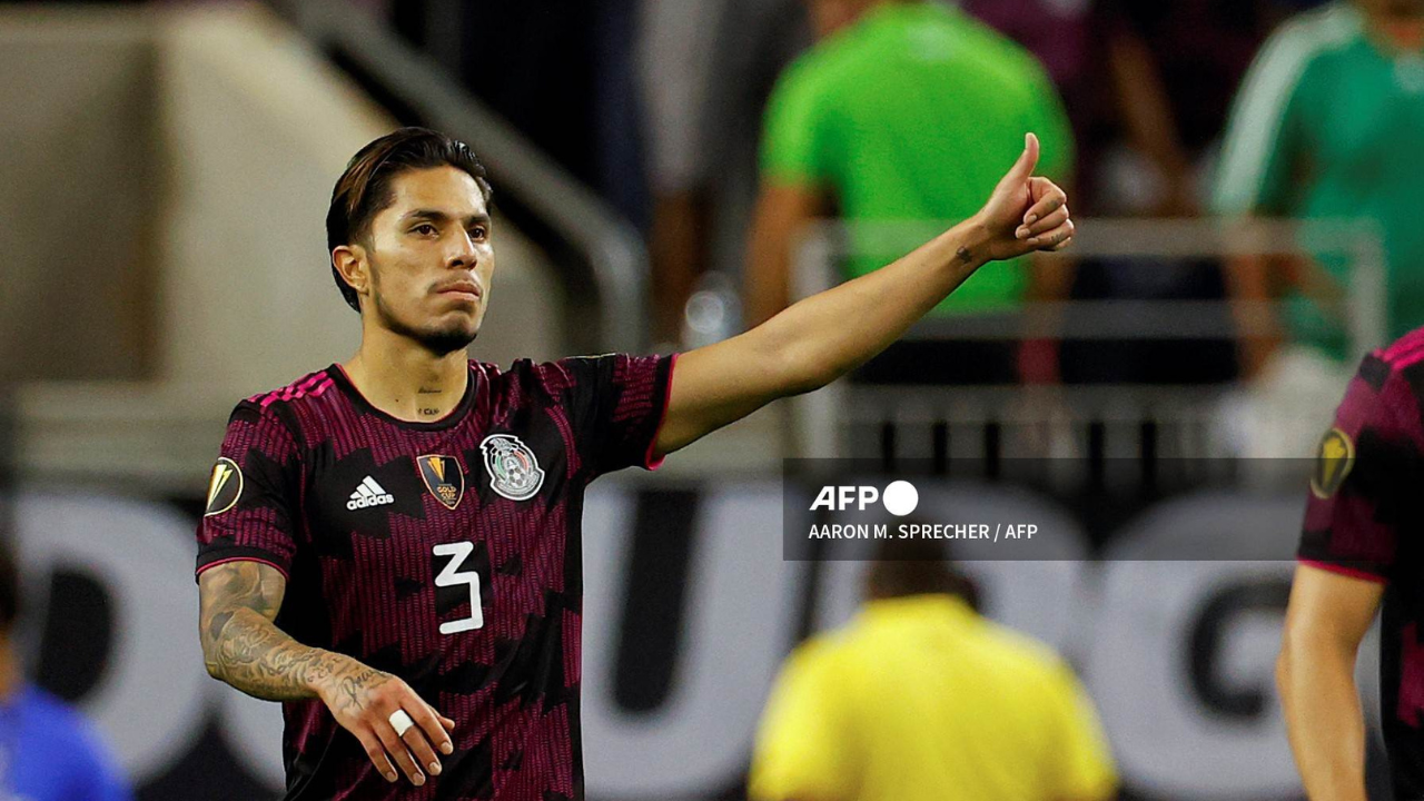 Foto: AFP | Carlos Salcedo llegó a la CDMX para definir los detalles de su contrato.