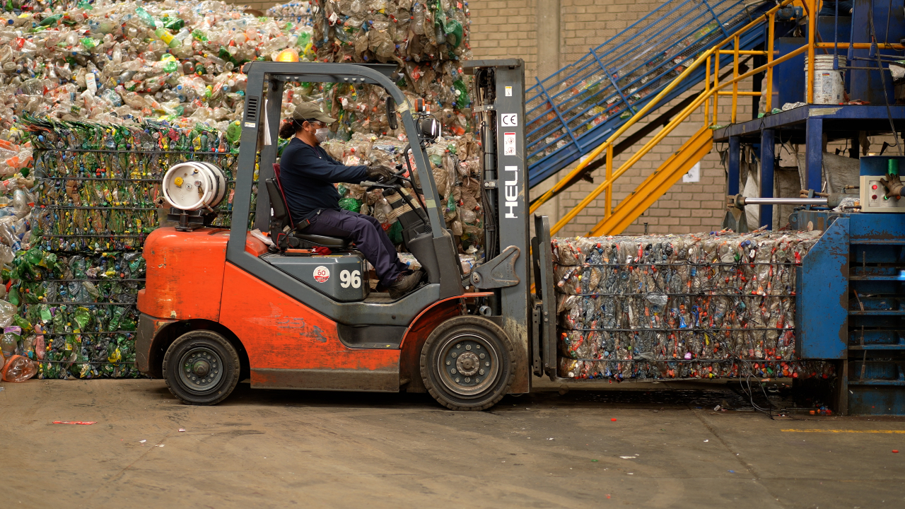 ECOCE conmemoró el Día Mundial del Reciclaje.