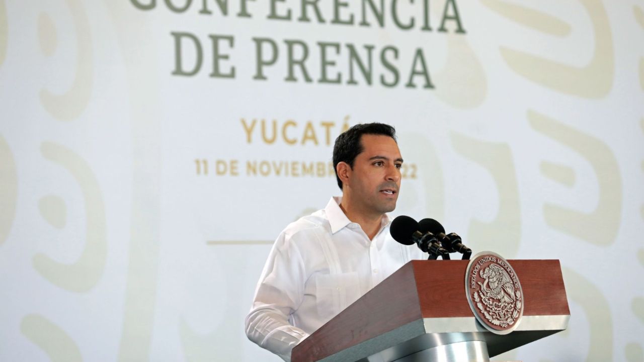 Mauricio Vila mejor evaluado