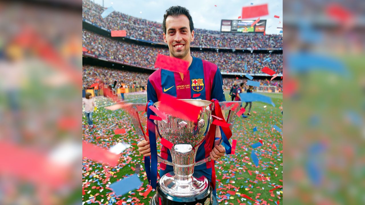 El capitán y leyenda del Barcelona, Sergio Busquets, anunció este miércoles que dejará el club azulgrana