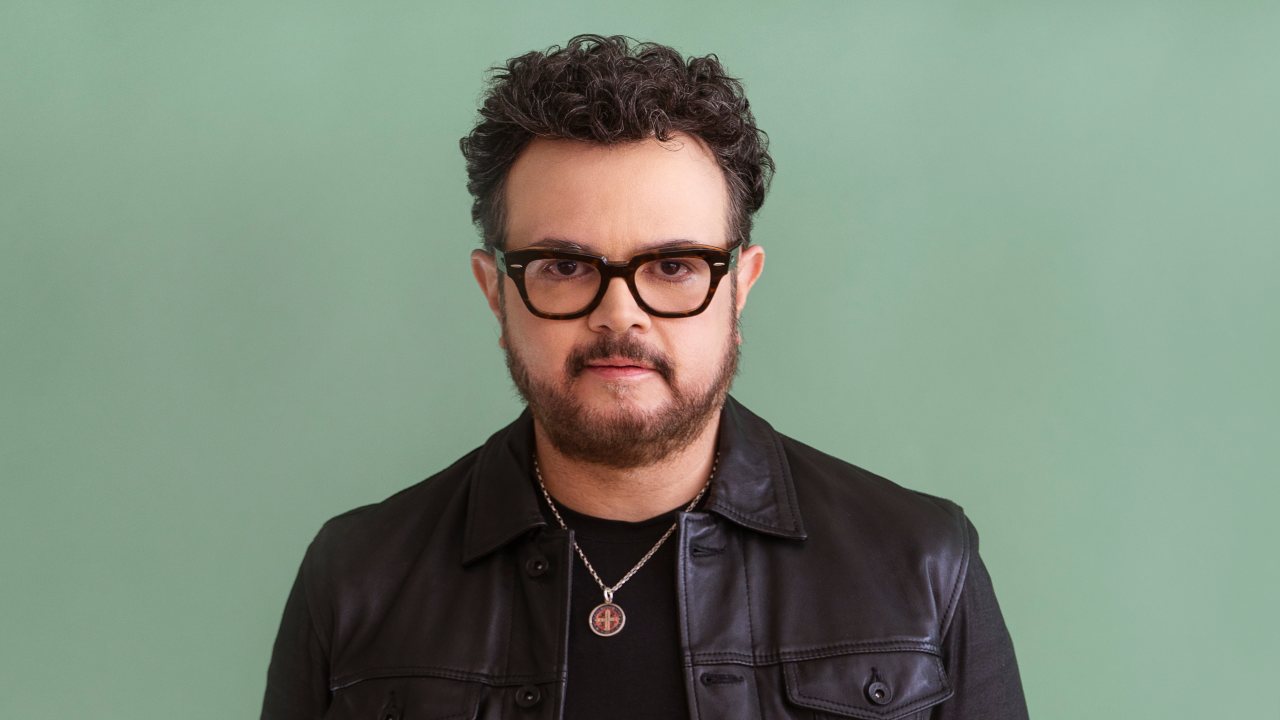 Aleks Syntek ofrecerá una noche bohemia en El Cantoral.