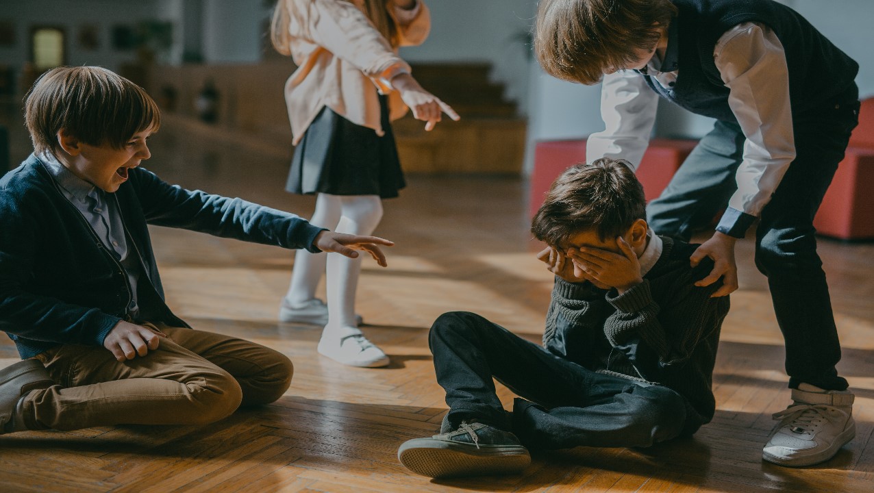 El bullying se ve reflejado en el rendimiento escolar de los niños, de ahí radica la importancia de luchar contra este problema