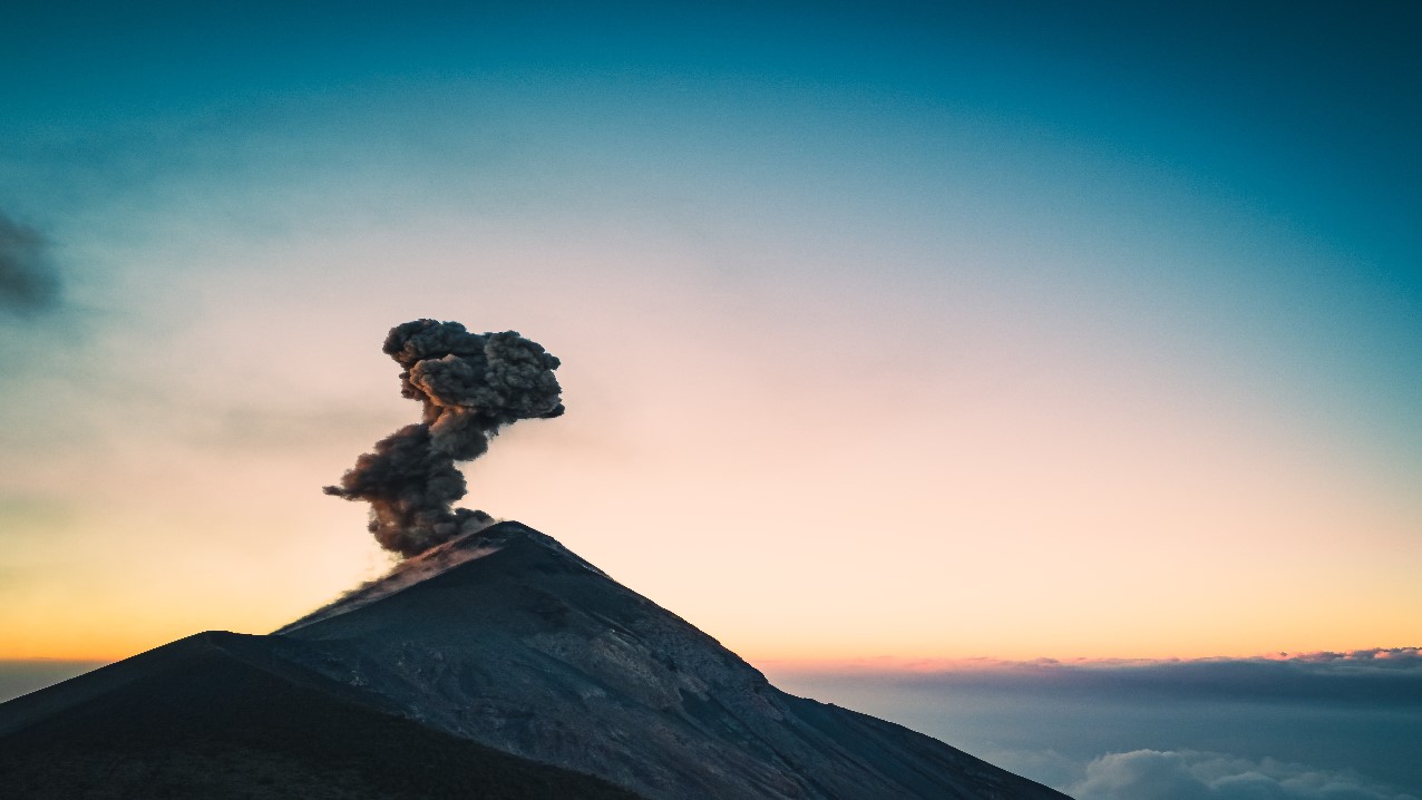 En caso de una erupción volcánica, aquí te contamos los refugios que estarán habilitados