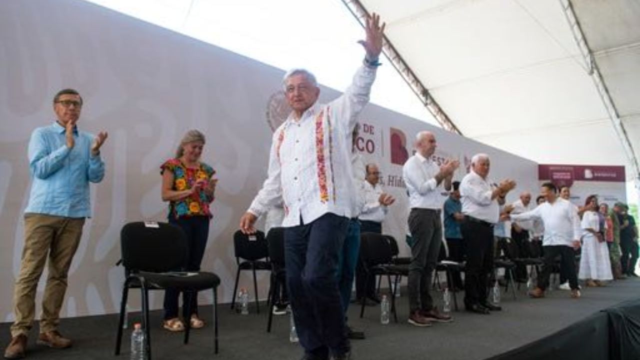 AMLO