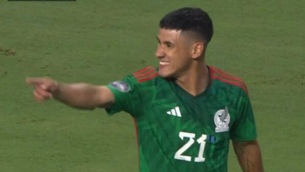 Foto:Captura de pantalla|¡Tsss! Afición tunde a Uriel Antuna por su desempeño con la Selección Mexicana