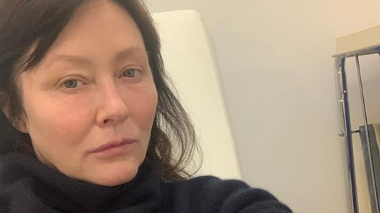 Shannen Doherty, reveló que el cáncer que padecía ha hecho metástasis en el cerebro