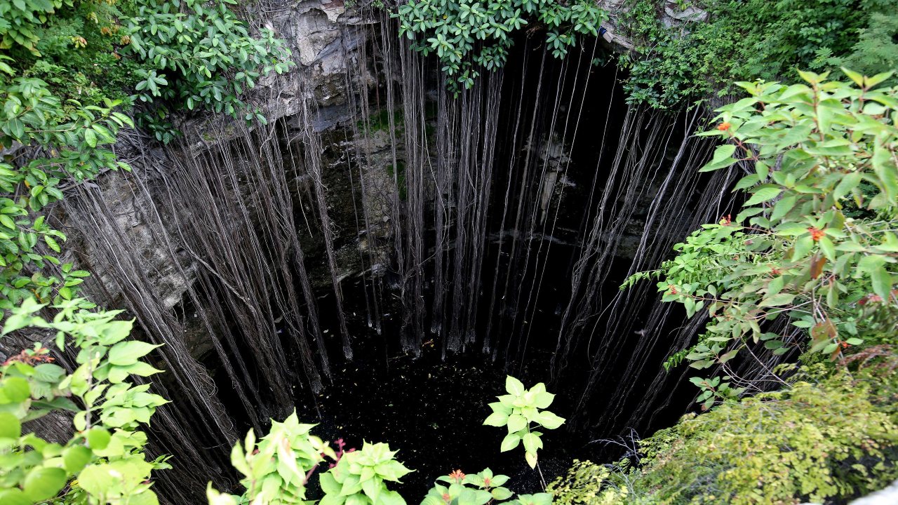 CENOTE