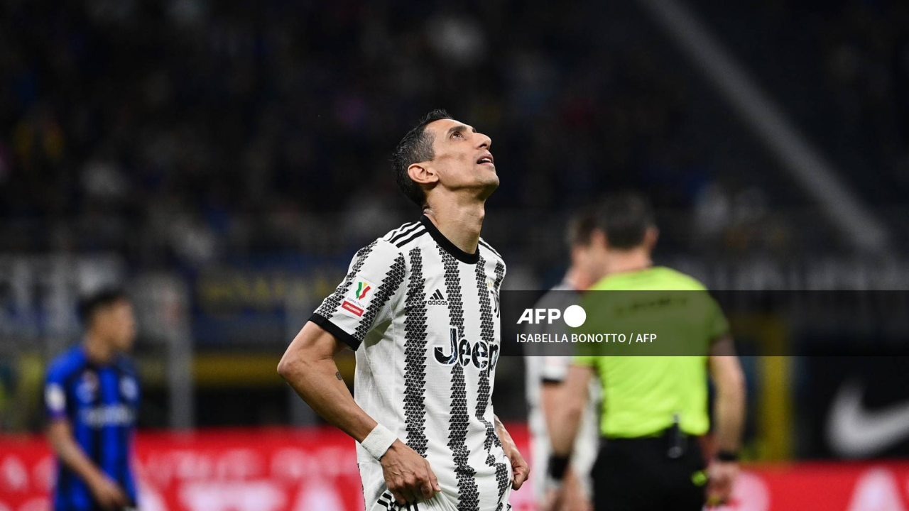 Foto: AFP | El jugador argentino por medio de redes sociales hizo oficial su salida de la Juventus.