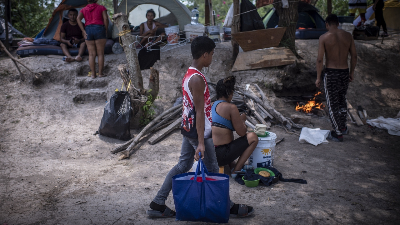 El robo, el tráfico ilícito, el secuestro, la detención ilegal y la trata de personas mayores delitos contra migrantes en México