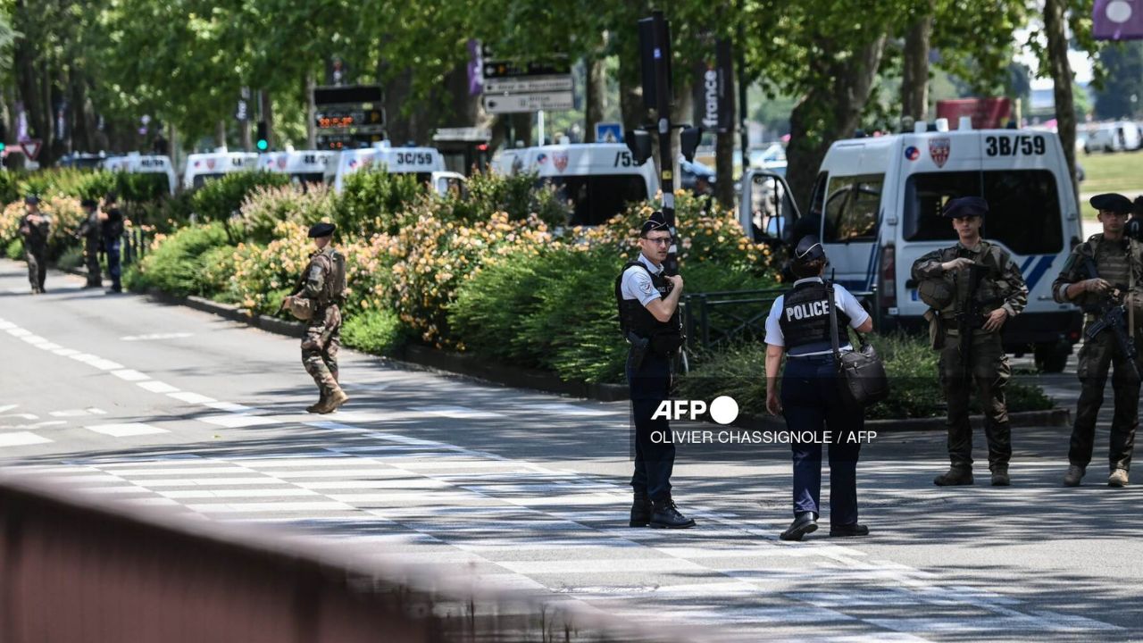 AFP | Refugiado hiere a cuatro niños en ataque en Francia.