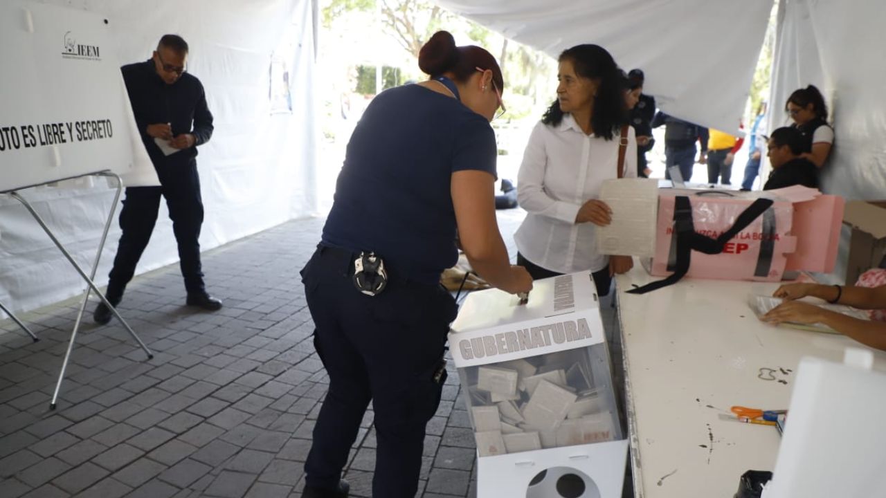 Foto: Gabriela Esquivel | Mexiquenses salen a votar.