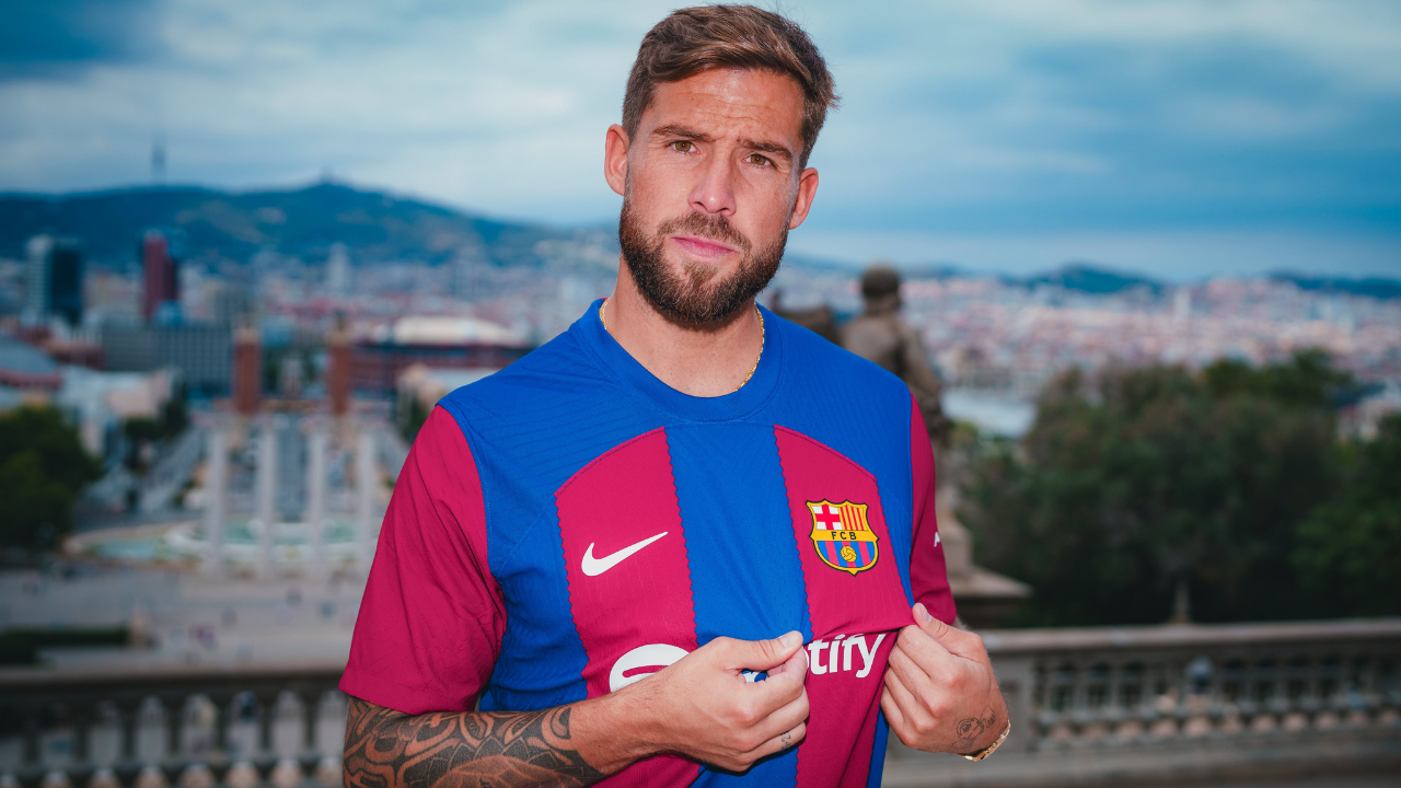 Foto: FC Barcelona | Esta mañana de miércoles, el Barcelona anunció la llegada de Iñigo Martínez al club blaugrana para la siguiente temporada.