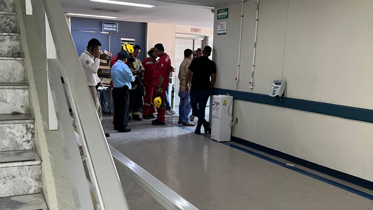 Sin lesionados falla de elevador en hospital del IMSS en Guadalajara, Jalisco