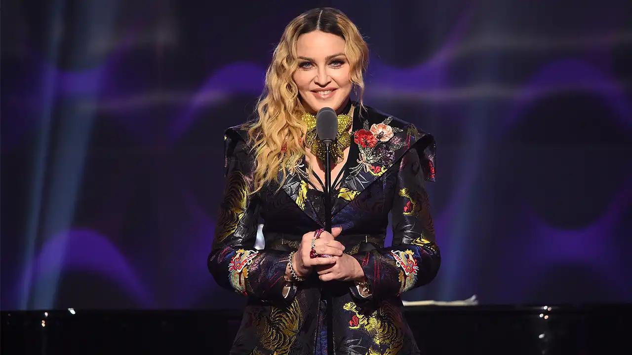 Madonna aseguró que estuvo cerca de 48 horas en coma inducido el pasado mes de junio a causa de una infección bacteriana que le provocó daños en sus órganos internos