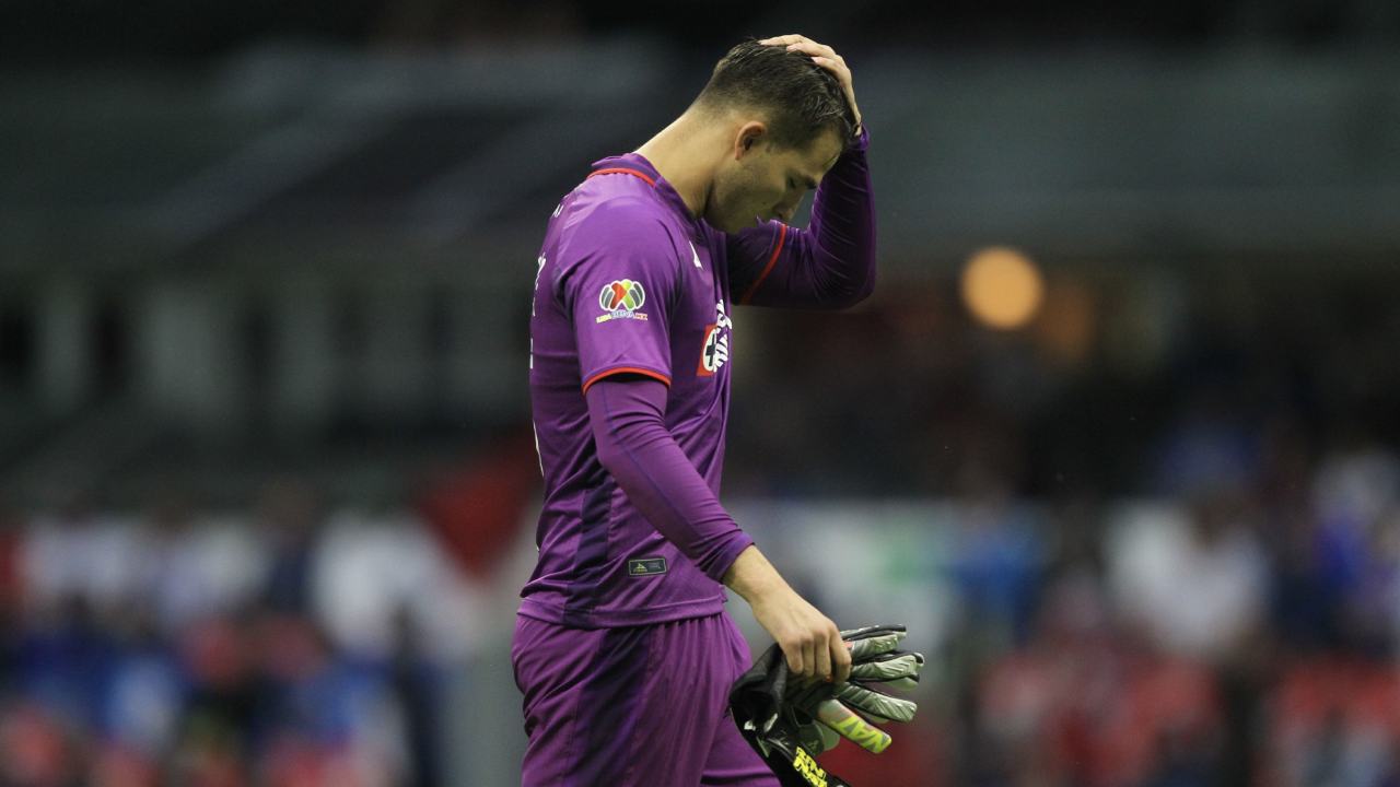 Toluca vence 2-0 al Cruz Azul en el Estadio Azteca