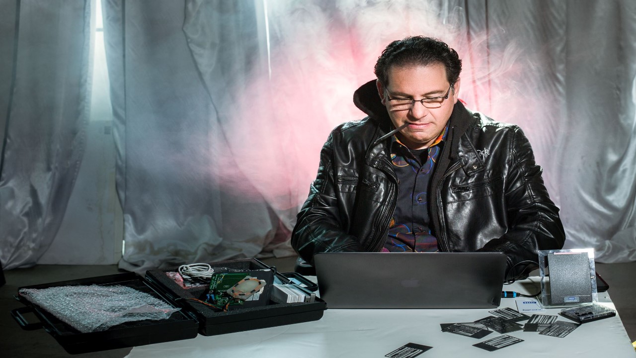 Fotografía de hacker más famoso de la historia, Kevin Mitnick