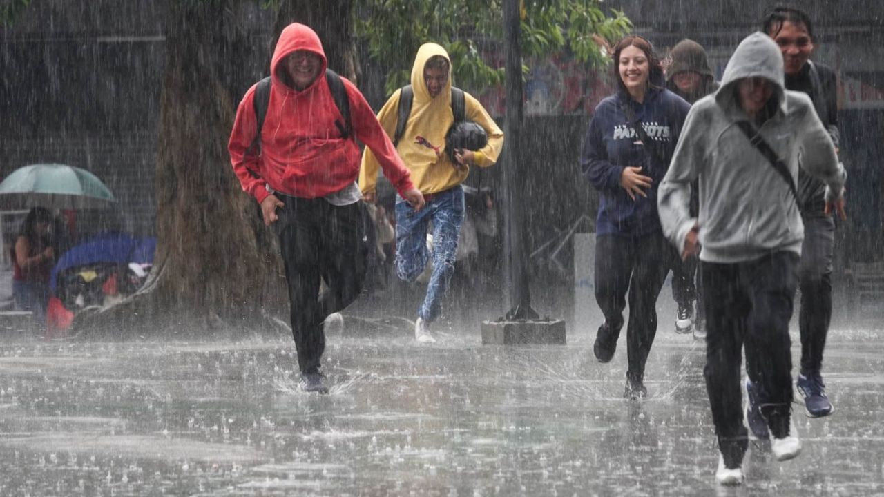 Foto: Cuartoscuro | Prepárate. Se espera una tarde lluviosa en la CDMX