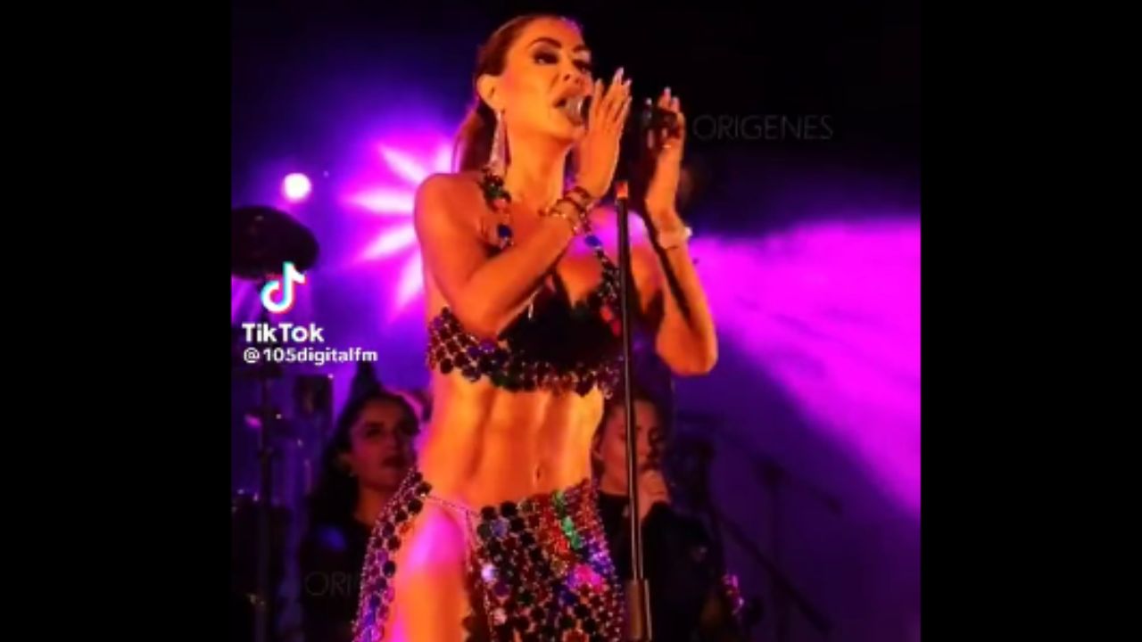 Ninel conde , la 'Bombón Asesino' fue duramente criticada por su cover de Sálvame de RBD