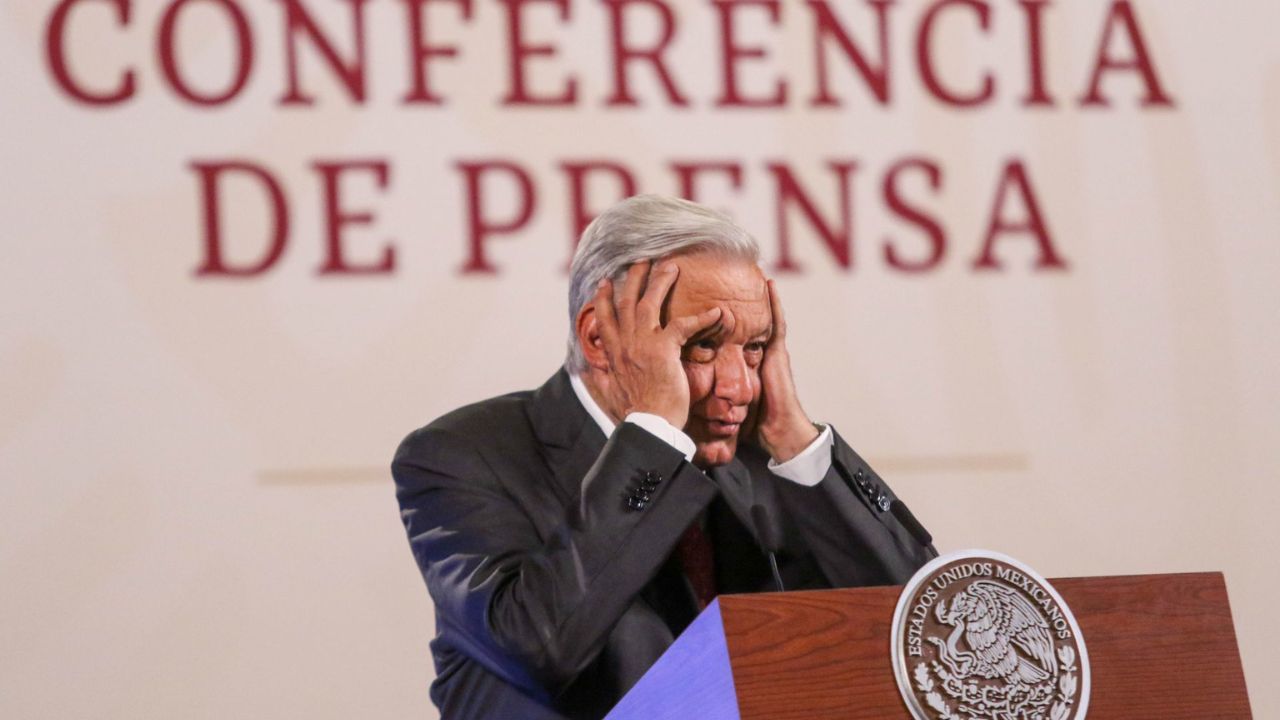 Respuesta de AMLO desatinada, ruin y honestamente insensible, considera académico