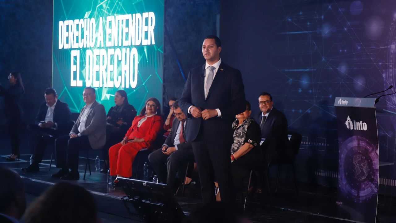 Con la implementación de la inteligencia artificial, la transparencia y el acceso a la información se han acercado más a la ciudadanía