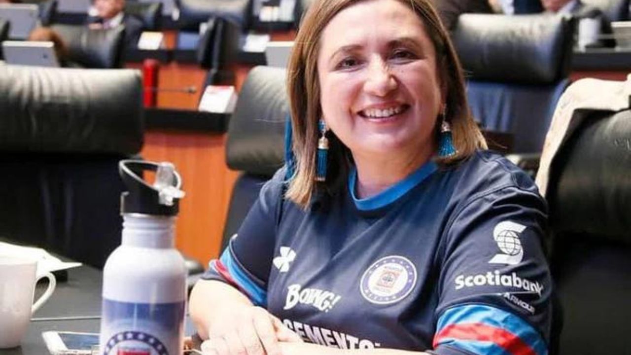 Por derrota del Cruz Azul en el Clásico Hidalguense, Xóchitl Gálvez perdió apuesta con diputada.