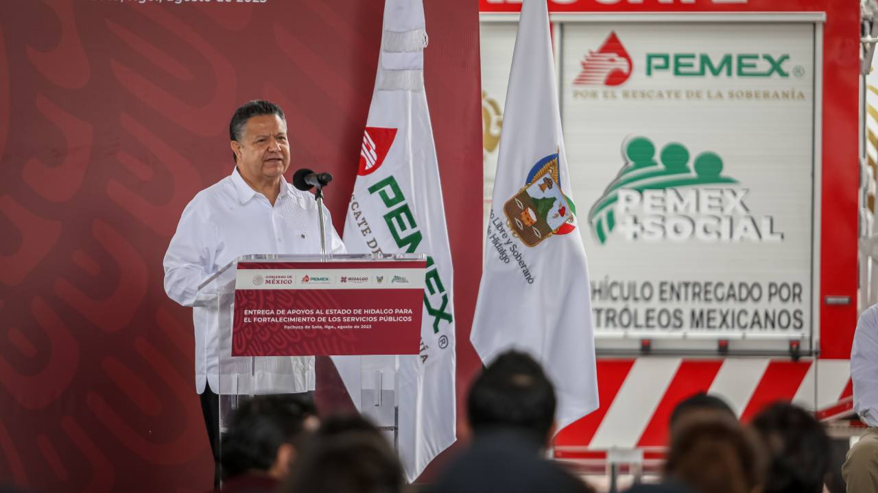 "Hoy Pemex está realizando una labor titánica, está siguiendo el designio, la instrucción del presidente de la República para poder tener soberanía energética", afirmó el gobernador hidalguense, Julio Menchaca Salazar