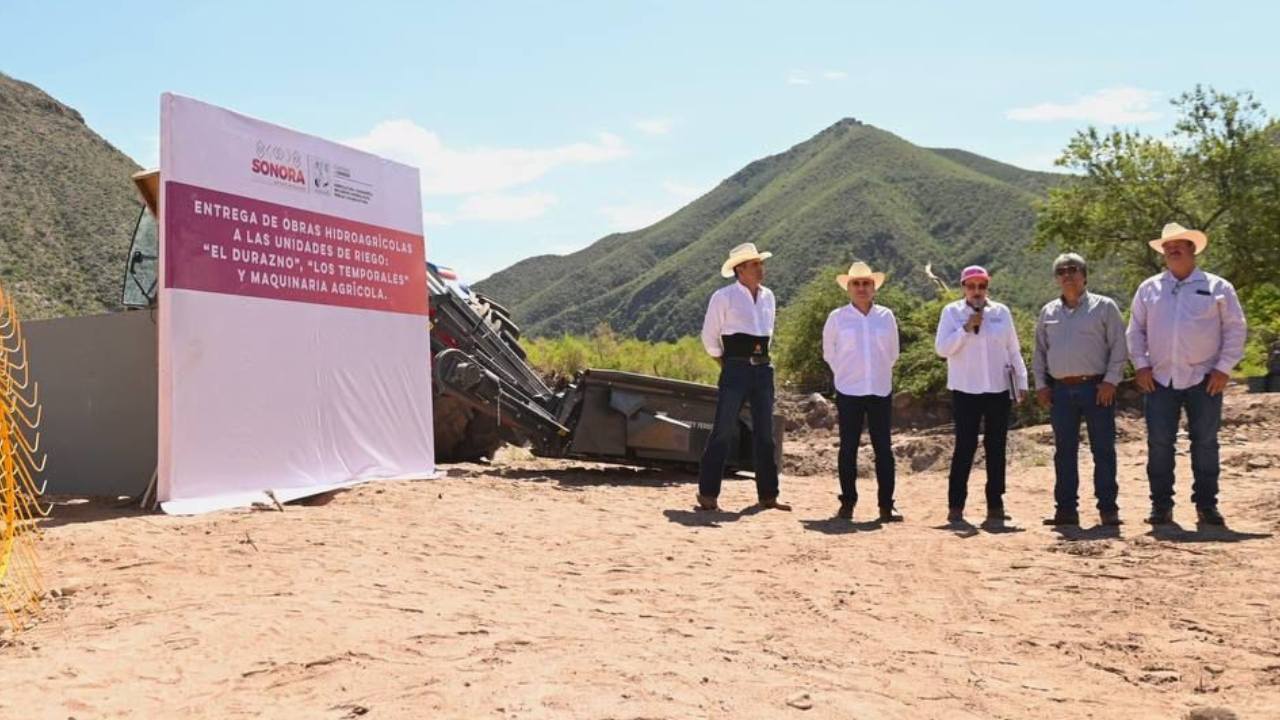 Los recursos estatales están enfocados a la construcción de aquellas obras que representan un gran impacto social y dan una respuesta histórica a las peticiones de la ciudadanía, resaltó el gobernador Alfonso Durazo Montaño, al entregar obras hidroagrícolas en Bavispe