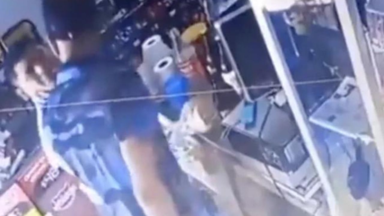 Presunto ebrio agrede a menor en tienda en San Luis Potosí