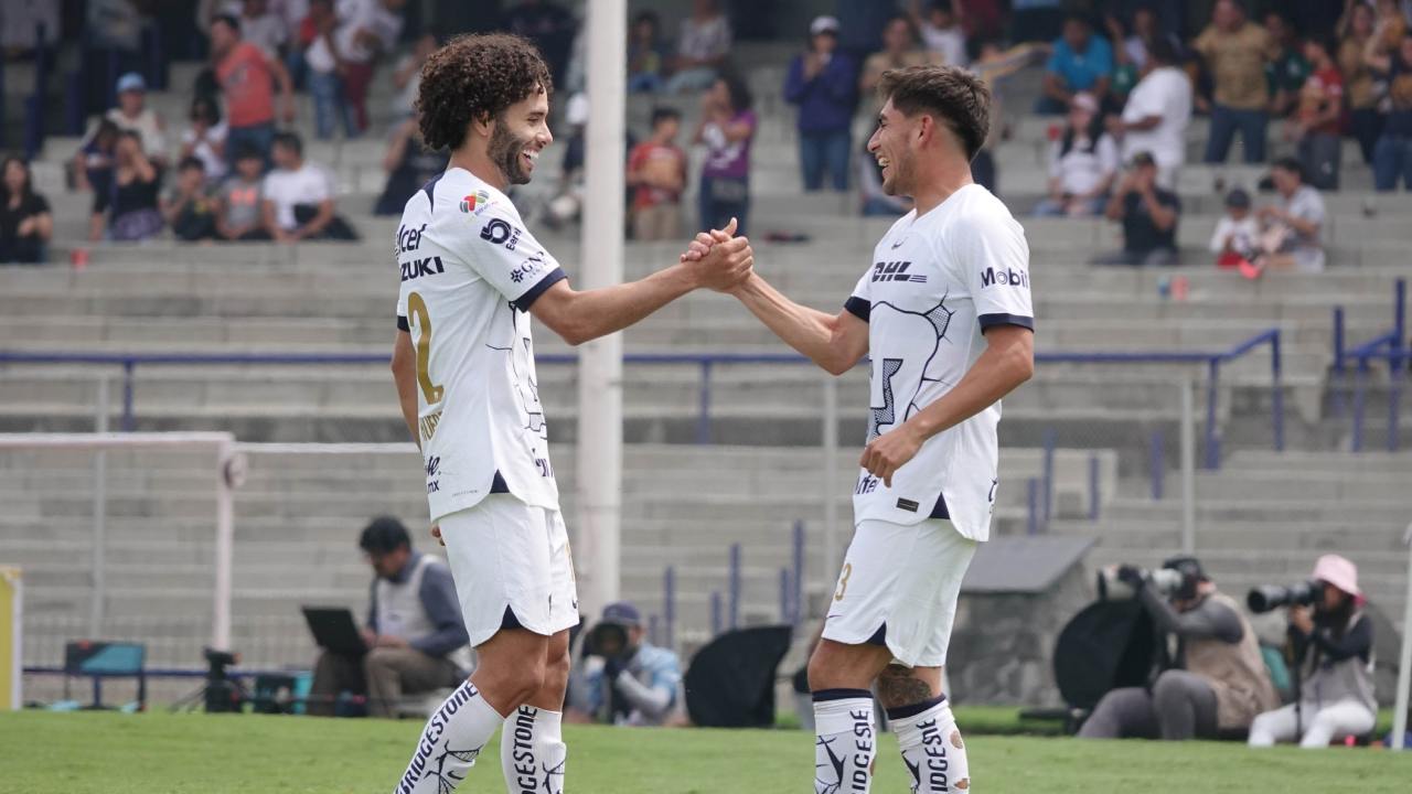 Los Pumas de la UNAM salieron victoriosos del Estadio Cuauhtémoc, al vencer 2-0 al Puebla con un doblete de César 'Chino' Huerta.