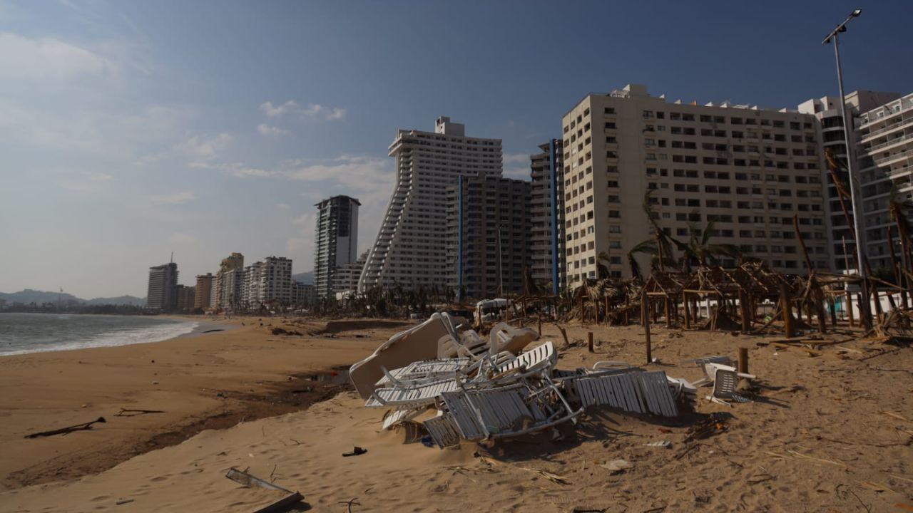 A 120 horas de Otis, Acapulco está desolado