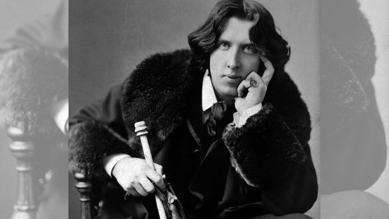 "Si dices la verdad, no tendrás que acordarte de nada", conoce a Oscar Wilde; escritor, poeta y dramaturgo.