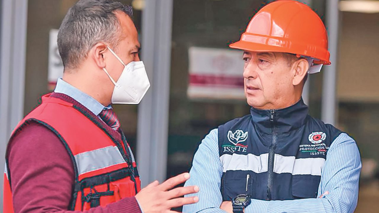 Pedro Zenteno instruyó a las direcciones Médica y de Oficinas de Representación