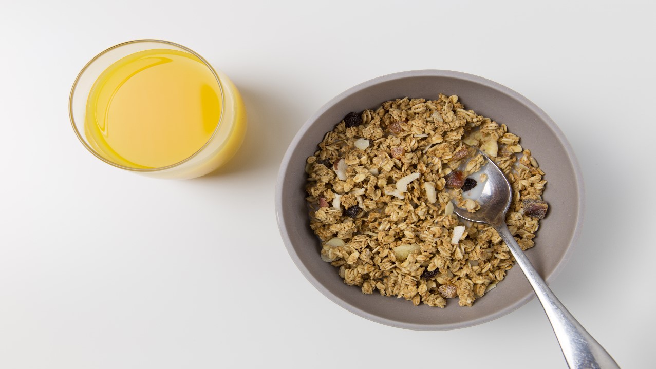 imagen de un desayuno con avena