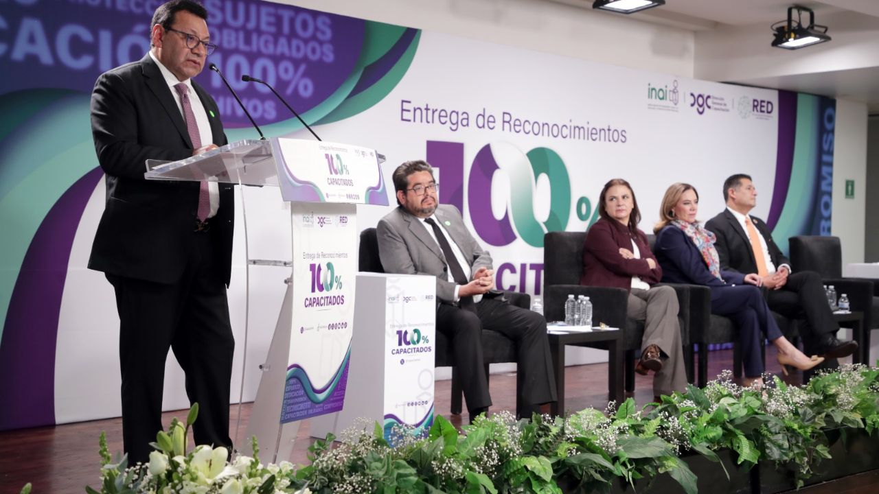 El INAI otorgó al TEPJF el galardón “Reconocimientos 100% Capacitados 2022”