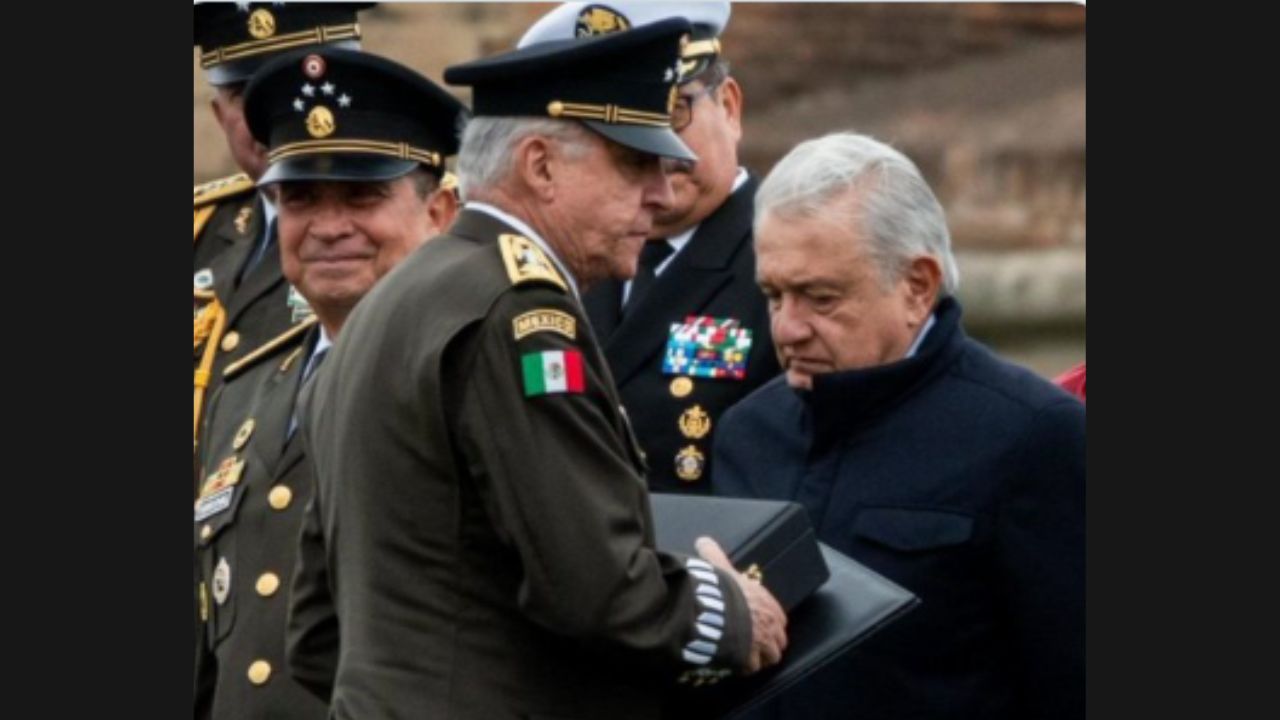 AMLO se pronunció respecto a los cuestionamientos sobre la condecoración al general Salvador Cienfuegos Zepeda