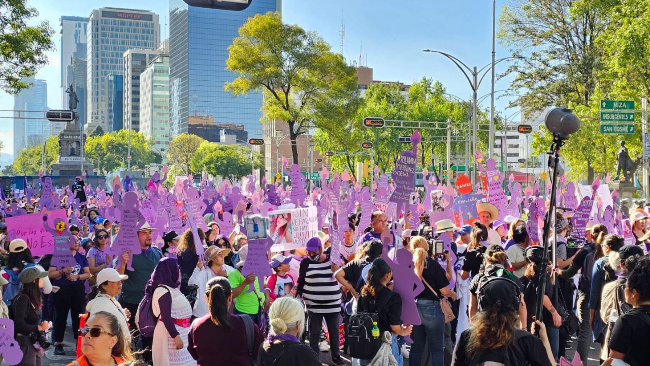 Martí Batres Guadarrama, ha señalado que no habrá ninugun concierto ese día en el Zócalo, con el fin de que cualquier manifestación pueda llegar.