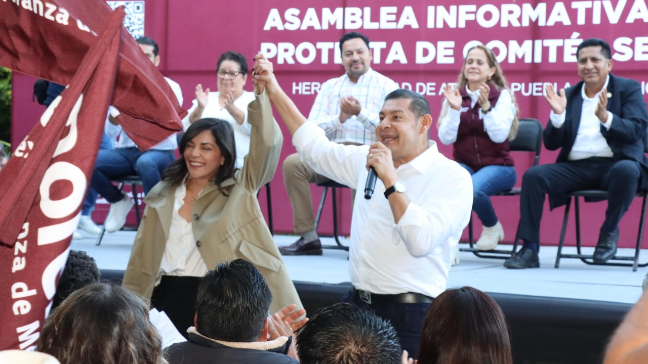 Alejandro Armenta, virtual candidato a la Coordinación Estatal para la defensa de la 4T, tomó protesta a los comités regionales de Morena