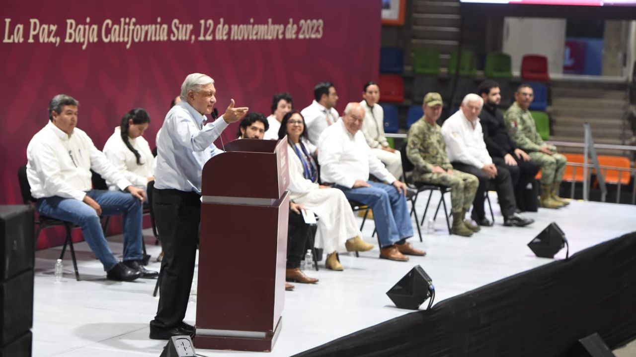 Marina donará casi 600 millones de pesos a Baja California Sur para 2 obras: AMLO