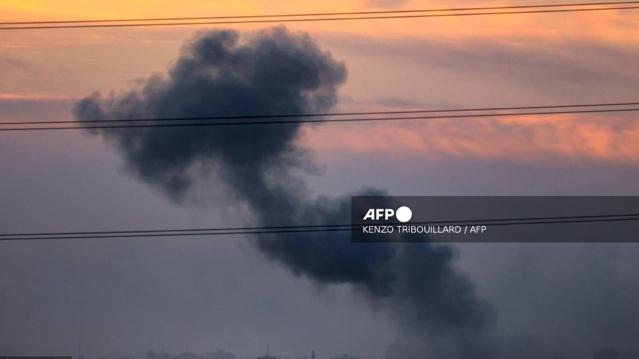 Bombardean el mayor hospital de la Franja de Gaza