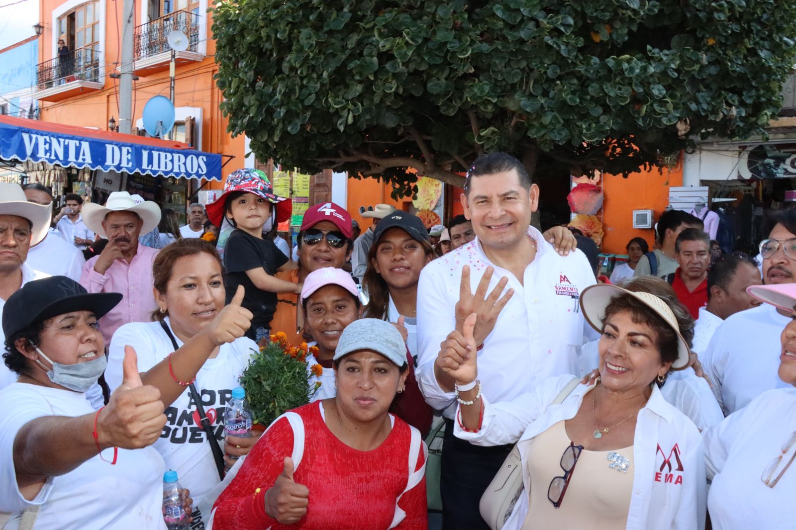 Foto: @armentapuebla_ / Armenta destacó la amistad que tiene con el resto de aspirantes de Morena al gobierno poblano.