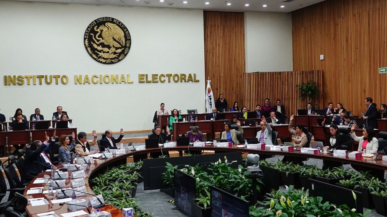 Amplía INE revisión de candidaturas para evitar violentadores