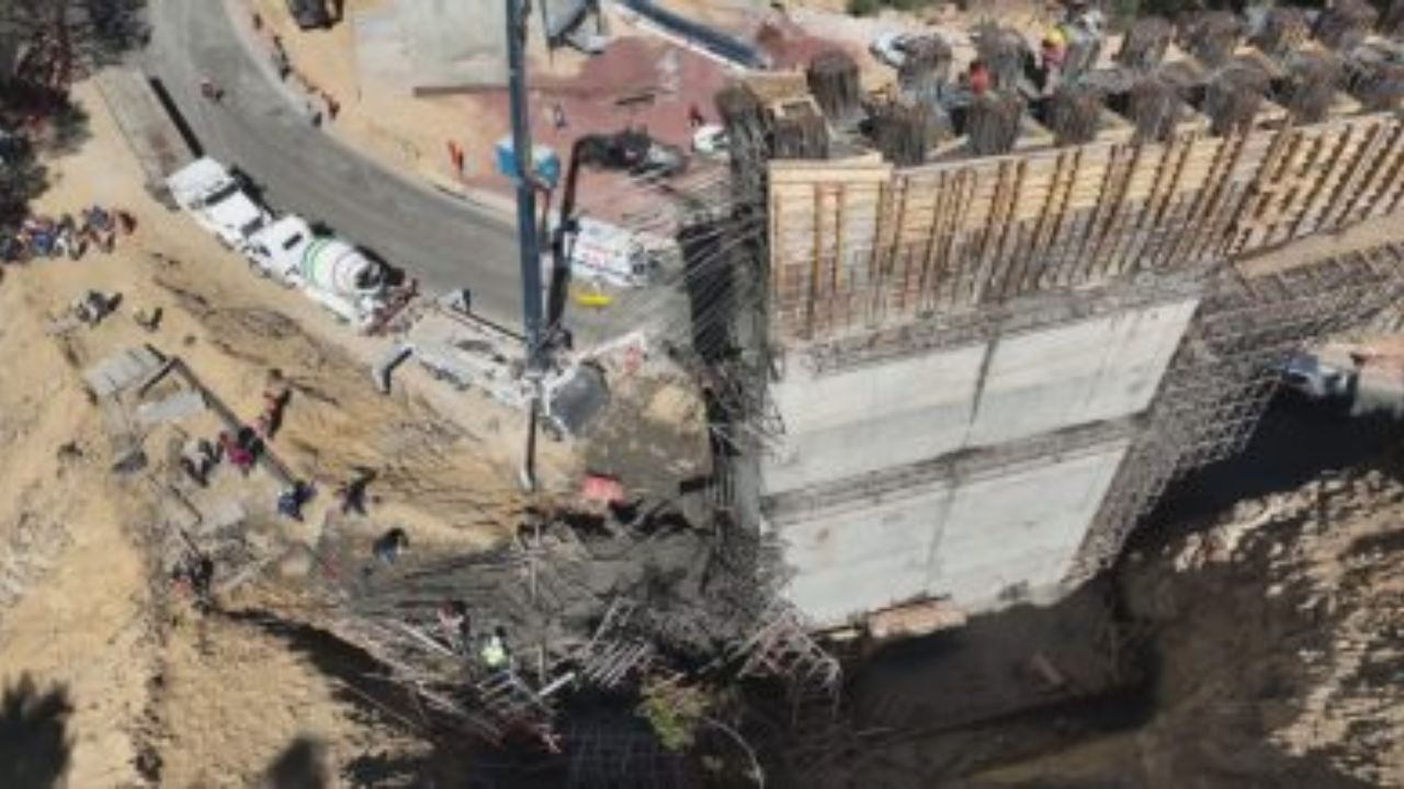 La SICT confirmó la muerte de cinco obreros en accidente en la construcción de la carretera Pachuca-Huejutla