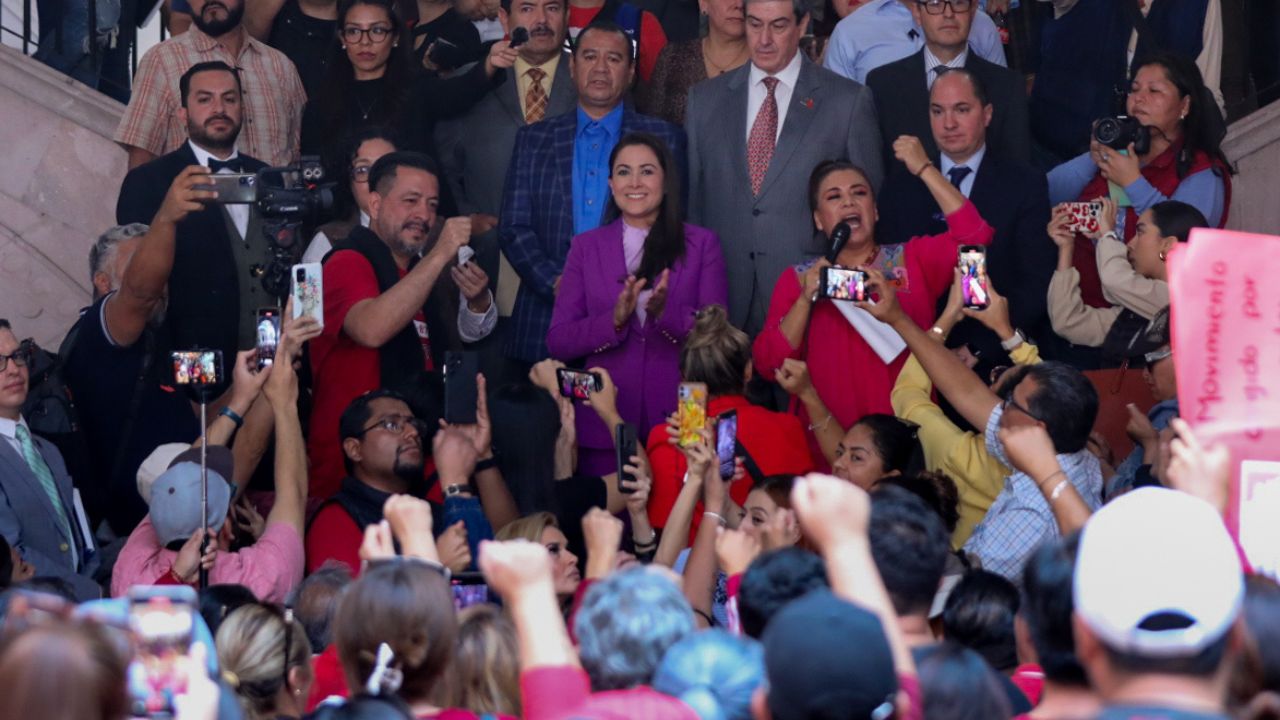 Tere Jiménez acordó con los docentes, acudir ante las autoridades de la SEP para dar una solución pronta y efectiva a los requerimientos de las maestras y maestros de Aguascalientes